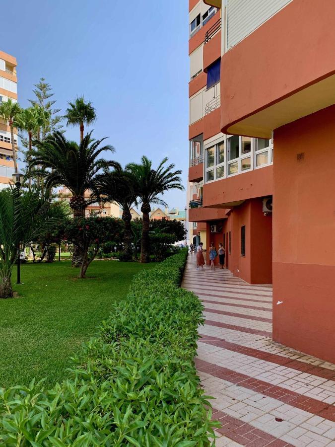 Apartamento Apartamento al lado del paseo marítimo Torrox Costa Exterior foto